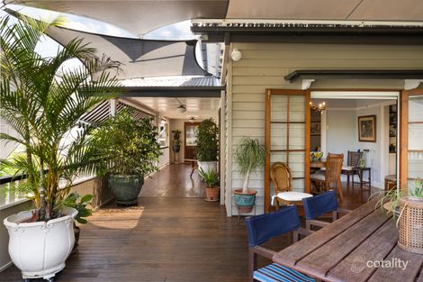 Property photo of 22 Fifth Avenue Bardon QLD 4065