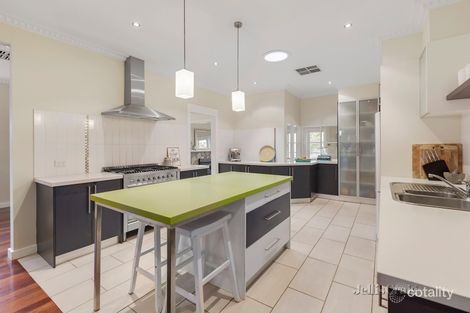 Property photo of 12 McFarlane Street Montmorency VIC 3094