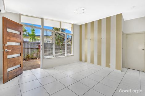 Property photo of 1/31 Brisbane Road Biggera Waters QLD 4216