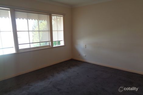 Property photo of 42 Pintail Crescent Taylors Lakes VIC 3038