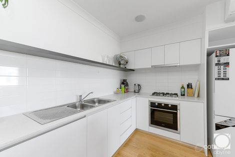 Property photo of 43/1 Glenariff Boulevard Canning Vale WA 6155