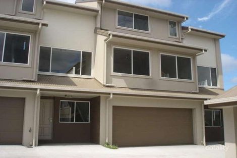 Property photo of 5 Alexandrina Drive Varsity Lakes QLD 4227