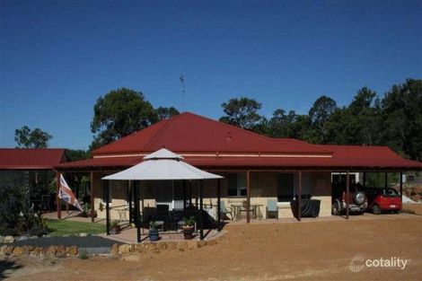 Property photo of 77 Cockatoo Drive Nannup WA 6275