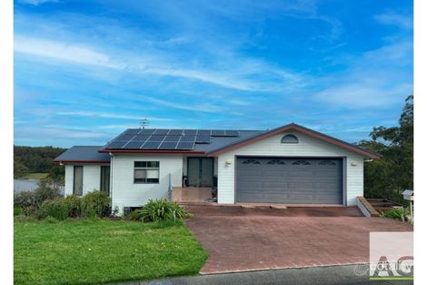 2 The Knoll, Tallwoods Village, NSW 2430