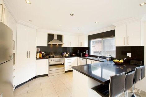 Property photo of 1 Ferndale Avenue Blaxland NSW 2774