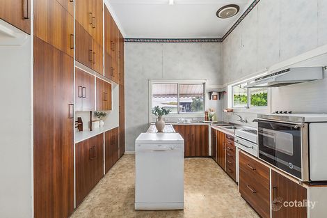 Property photo of 46 Mountjoy Terrace Wynnum QLD 4178