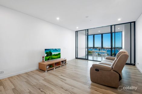 Property photo of 712/2 Como Crescent Southport QLD 4215