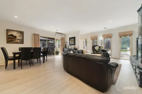 Property photo of 2/120 Railway Road Tyabb VIC 3913
