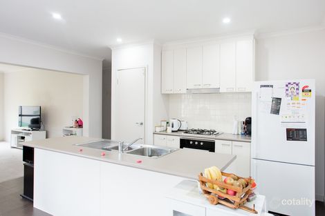 Property photo of 19 Carbine Drive Alfredton VIC 3350