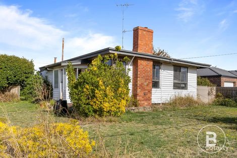 1271 Grevillea Rd, Wendouree, VIC 3355