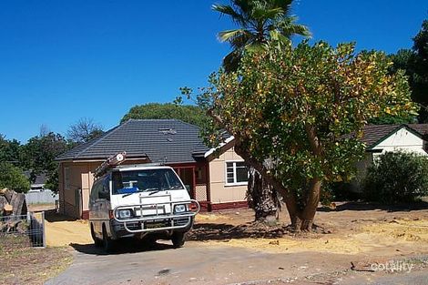 4 Gilmore Ave, Medina, WA 6167