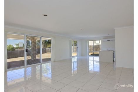 Property photo of 32 Aruma Drive Oakey QLD 4401