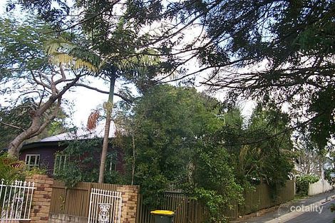 18 Ewart St, Highgate Hill, QLD 4101