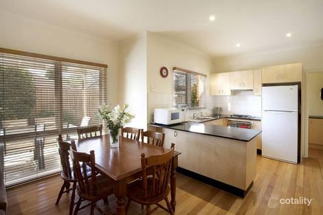 Property photo of 3/38 Sandown Road Ascot Vale VIC 3032