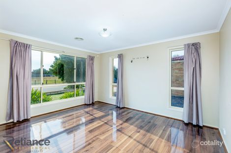 Property photo of 24 Stump Jump Crescent Dunlop ACT 2615