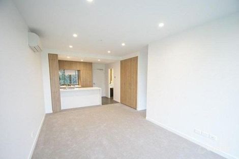 205/3 Grosvenor St, Doncaster, VIC 3108