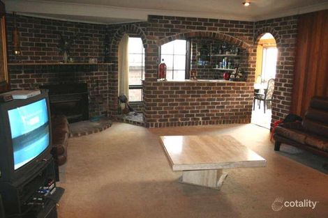 Property photo of 6 Ingoola Close Moorebank NSW 2170