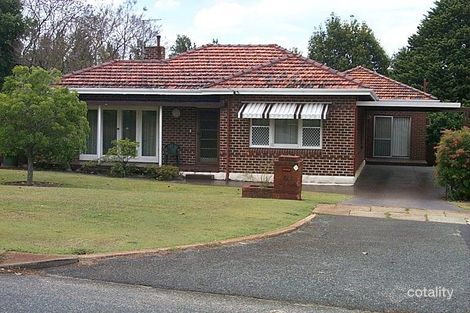 Property photo of 22 Crawshaw Crescent Manning WA 6152