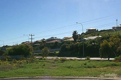 11 Lawson Pl, Tarcoola Beach, WA 6530