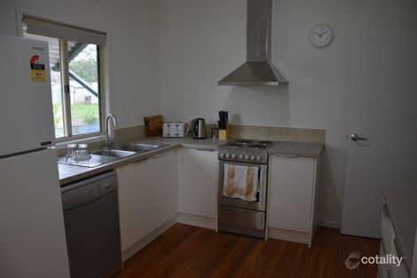 10 Daisy St, Miles, QLD 4415