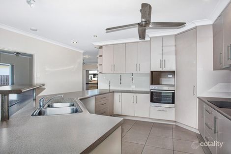 Property photo of 113 Shutehaven Circuit Bushland Beach QLD 4818