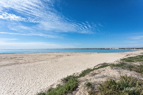 2/20 Sharland St, Halls Head, WA 6210