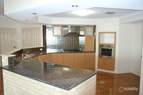 Property photo of 24 Windermere Way Waikiki WA 6169