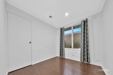 Property photo of 1 Matthew Court Hampton Park VIC 3976