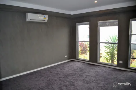 Property photo of 11 Foxville Circuit Trinity Park QLD 4879