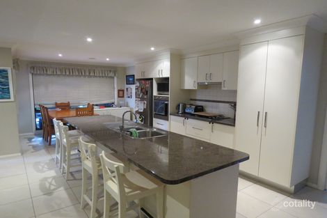 Property photo of 35 Brooklands Drive Orange NSW 2800