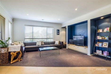 Property photo of 2 Grandiflora Grove Point Cook VIC 3030
