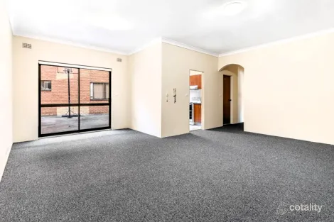 1/200 The Boulevarde, Punchbowl, NSW 2196