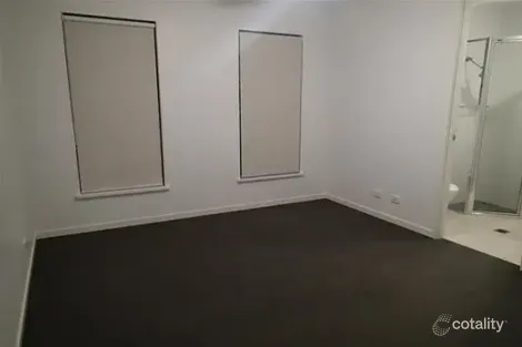 Property photo of 1 Hook Court Sarina QLD 4737