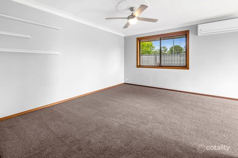 Property photo of 33 Ashford Road Helensvale QLD 4212
