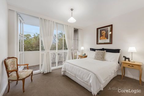 Property photo of 15/114-116 Riversdale Road Hawthorn VIC 3122