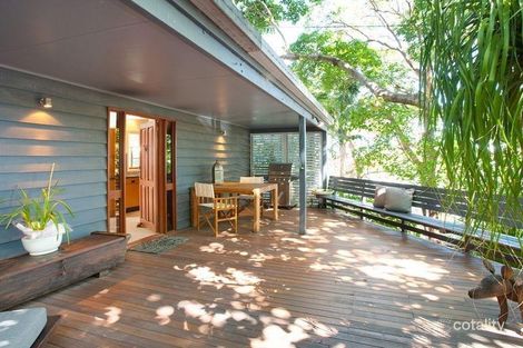Property photo of 12 Mackellar Street Teneriffe QLD 4005