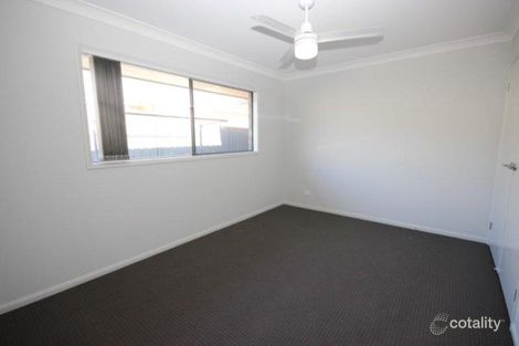 Property photo of 60 Blackwood Circuit Cameron Park NSW 2285
