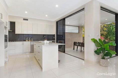 Property photo of 9 Cannons Parade Forestville NSW 2087