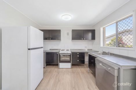 Property photo of 11 Lions Crescent Kippa-Ring QLD 4021