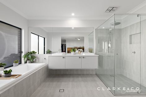 Property photo of 8 Ossa Street Louth Park NSW 2320