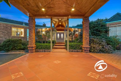 14-16 Hillsmeade Dr, Narre Warren South, VIC 3805