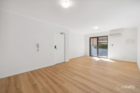 Property photo of 4/120-122 Lake Street Perth WA 6000