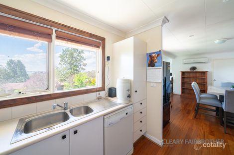 Property photo of 11 Rutherford Place West Bathurst NSW 2795