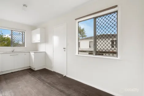 Property photo of 34 Bruce Road Woodridge QLD 4114