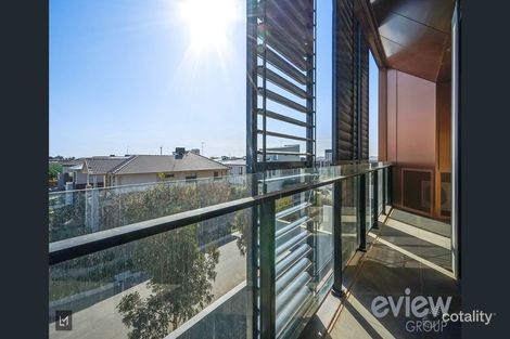 Property photo of 101/50 Catamaran Drive Werribee South VIC 3030