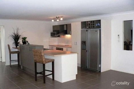 Property photo of 10 Savannah Place Forest Lake QLD 4078