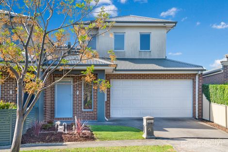 1/18 Deakin St, Maidstone, VIC 3012