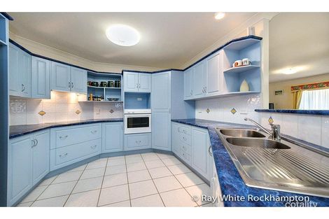 Property photo of 6 Ridgedale Avenue Norman Gardens QLD 4701