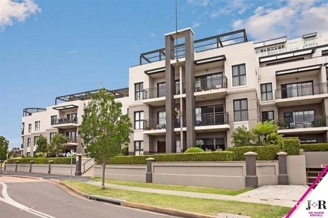 2/143 Bowden St, Meadowbank, NSW 2114