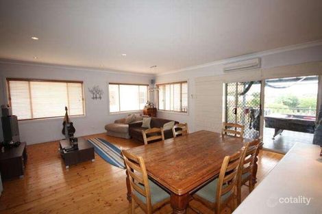 Property photo of 12 Hillcrest Avenue Woonona NSW 2517